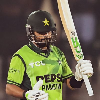 aazanawais's profile picture. غلامِ بی بی زھراعلیہ السلام ❤
                                                           Otrovert, hazarian, cricket