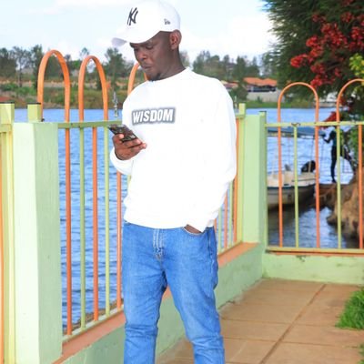 Charloh45's profile picture. 💙