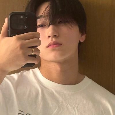 imthg_'s profile picture. 𝗁𝖺𝗉𝗉𝗂𝗇𝖾𝗌𝗌 ──── 𝖻𝖾𝗂𝗇𝗀 ⠀ 𝗍𝗈𝗀𝖾𝗍𝗁𝖾𝗋 ⠀ 𝗐. 𝗒𝗈𝗎 ⠀ ♡ ⠀ 𝖣𝖺𝗋