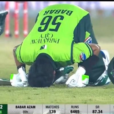 Rabiafan56's profile picture. Student| Loyal and Die Hard fan of Babar Azam 👑| Peshawar Zalmi 👑| Hated Double Faced People and hypocrites 🤡 |