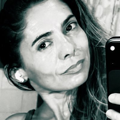 justine_osborne's profile picture. security and stuff. art by retna y el mac