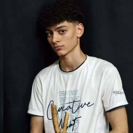 shady_youhana's profile picture. ثق ان الذى اختارك اول الطريق لن يتركك فى منتصفه🤍
                               
علي تويتر بقول المفيد'Leo'🫶🏻✨