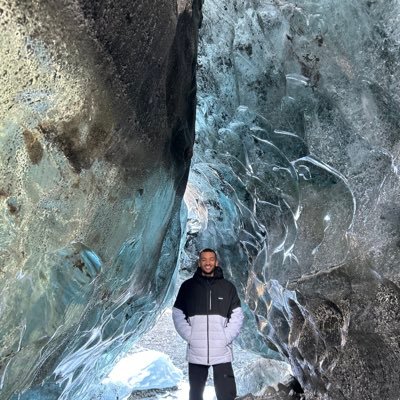 zoubzzou's profile picture. ⚕