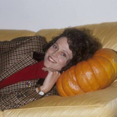 metroidcum's profile picture. Callipygian person. | @AssCheekery | @supermariocum | stream updates: @metroidpiss