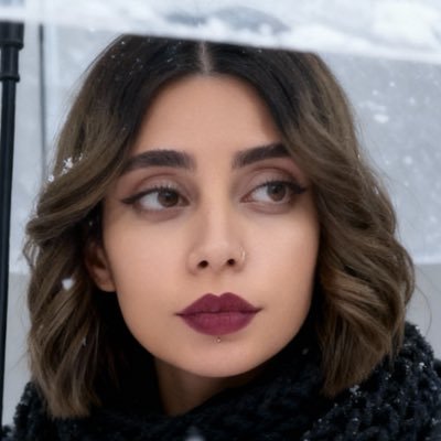 nilazz_'s profile picture. 