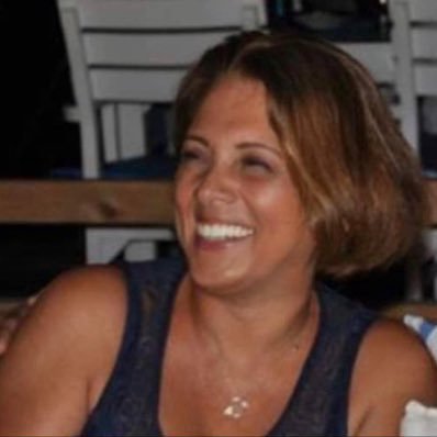 tasatan_a's profile picture. Hayat değerlidir, anılar bir hediyedir… Ve hafızamızın en kıymetli yerlerinde muhafaza edilirler…💝