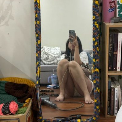 ngthuy2003's profile picture. fl ib chéo đi