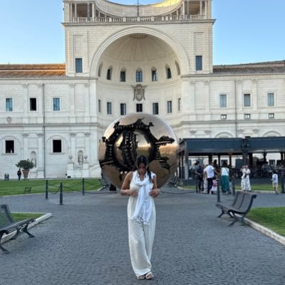 Lin_zayyy's profile picture. 