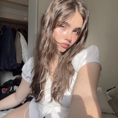 edenjoshsgf's profile picture. cr: fuel the fire & hate me like you mean it 𖧧 180/200