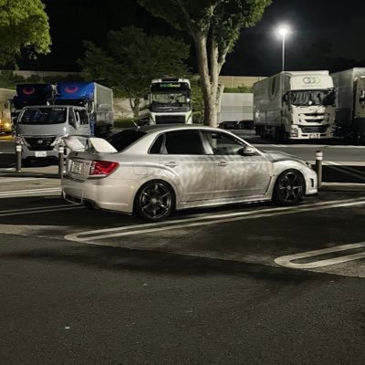 hAgA_212's profile picture. 無言フォロー失礼します😑\GVB/