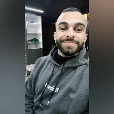 sa3d_sa3d7's profile picture. يغلِب الأيام من يَرضى بها.