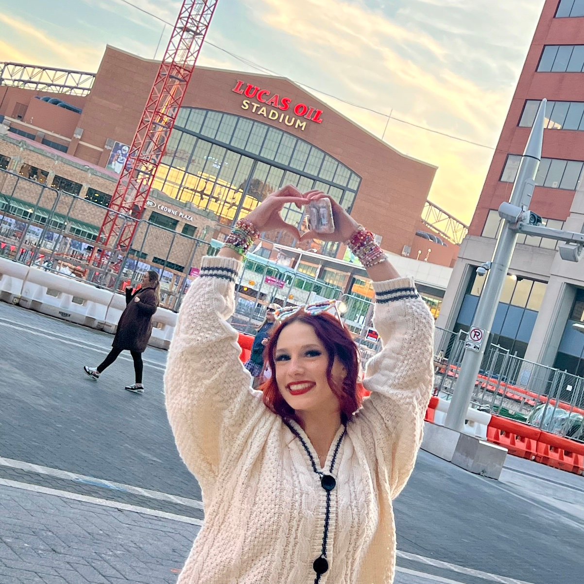 irishswiftie21's profile picture. 