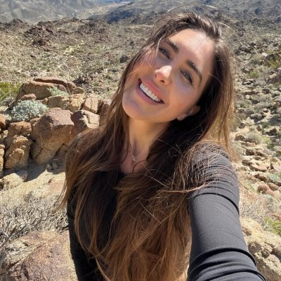 Blue_Nicole1214's profile picture. Lovers of yoga and golf, explore delicious food and indulge in fine wine. Passionate about real estate and gold market investments and seeking new opportunities