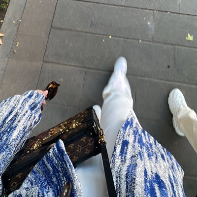 faai_al7's profile picture. Law⚖️ | New account