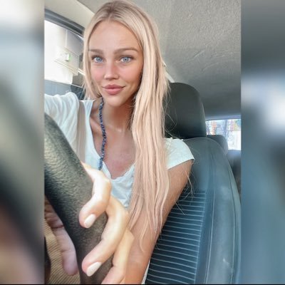 diouinosi's profile picture. 🚫No DM