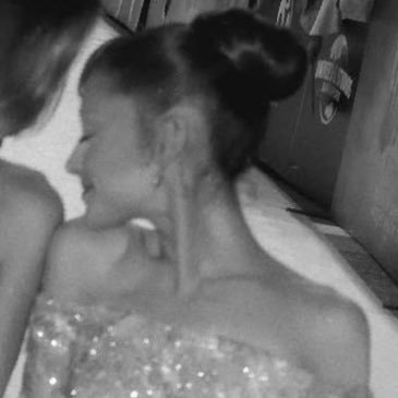 poisonmotives's profile picture. ariana, taylor, sabrina & reneé | ∞ | ♡ | 𖤓