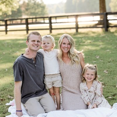 jordanhallme's profile picture. 