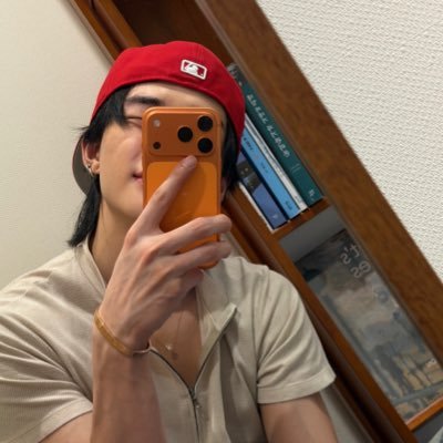 noteven_me1's profile picture. probably sleeping • ot8