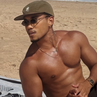 Lucastaimer's profile picture. https://t.co/f2x92ZFAjf