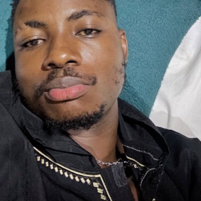 Shaana247's profile picture. 