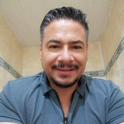 charles_lgbt's profile picture. Sou tricolor de coração. 
Bisexual assumido.
Odeio pans sexuais 
Vigésima patrulha winx tricolores