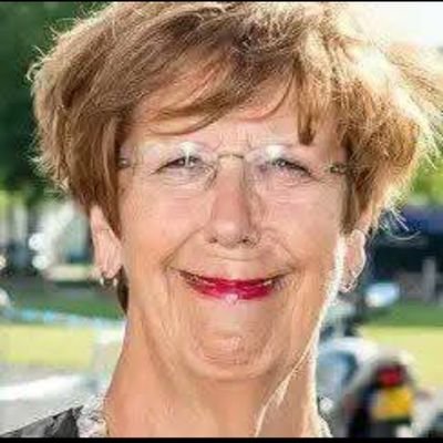 GilsonWaard's profile picture. Inspecteur Hoge Drukapparatuur WBDA in de Petrochemie. 
Allergisch voor Woke. Klimaatoptimist. Pro Kernenergie. Dierenvriend. Nexit. Onge💉. FvD...