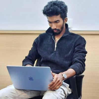 ebinthedesigner's profile picture. 