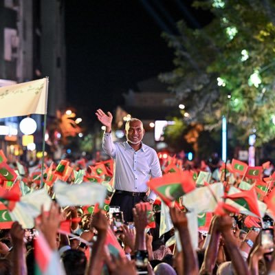 thoreyx's profile picture. Proud Maldivian 🇲🇻 | 👦 👧 l MUFC | RT’s are not an Endorsement #VISITMALDIVES #FREEPALESTINE #MDPNoonGotheh #GlazersOUT #DHIVEHEENGERAAJJE