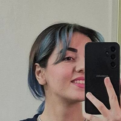 her_first_life's profile picture. به چیدمان خدا ایمان دارم🤍✨