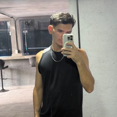 MacekEzequiel's profile picture. Jugador de padel 🥎 📌Villa Angela-Chaco