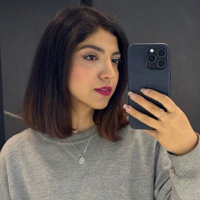 pheebs1989tv's profile picture. ⛔عرزشی