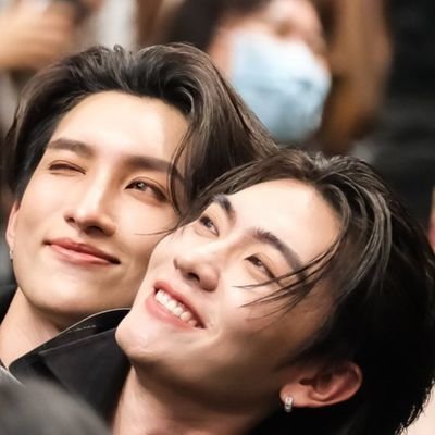 Rochi_U87's profile picture. Argentina 🇦🇷🇦🇷🇦🇷.

Personal account.

I am a BoNoh from far far away  but always standing by.
What' you see Is what' you get