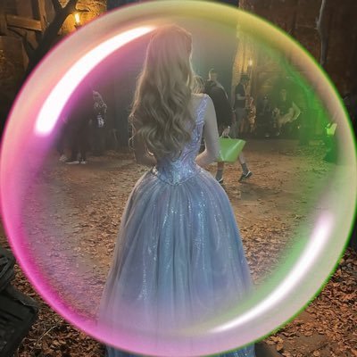 goodwitchmira's profile picture. 