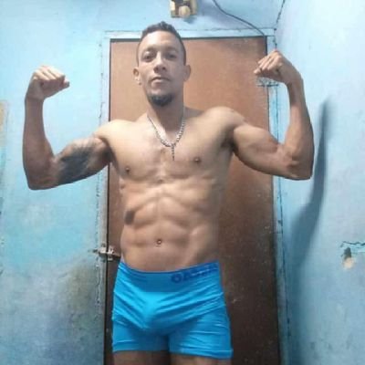 Goianovst003's profile picture. 📍Goiânia🇧🇷
Caminhoneiro Sigilo,Brotheragem,sábado,pegacao,
brincadeira