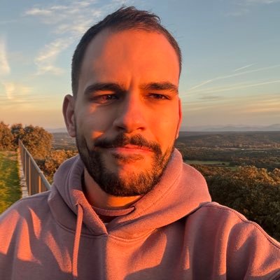 matiitoov's profile picture. ☀️☀️