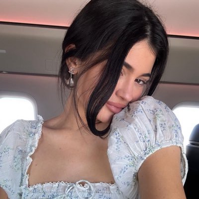 FLASHFRENZIED's profile picture. ⠀changes coming.