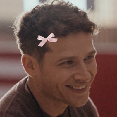 bellabradys's profile picture. dm for permission to speak on evan buckley