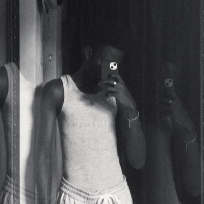 dvrk_xyz's profile picture. 