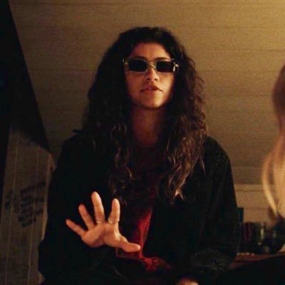 thediaryofhers's profile picture. we take pizza fridays very seriously in this household