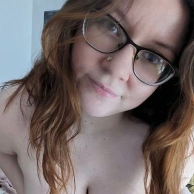 madisonclarke37's profile picture. Single woman with a warm heart. Ready to give love another chance and build something beautiful with the right man