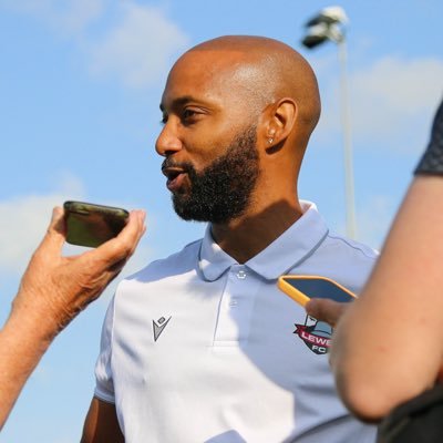 pittsthecoach's profile picture. @LewesFCMen 1st Team Manager | UEFA B Licence | FA Level 1 Talent ID | Futsal 👨🏽‍🎓⚽️