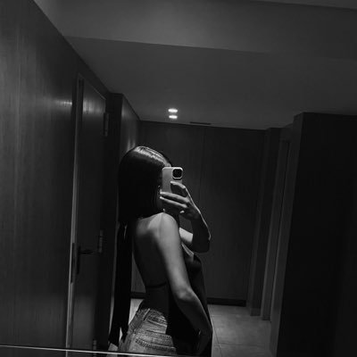 luiisaa0_'s profile picture. 𝟑𝟑𝟑