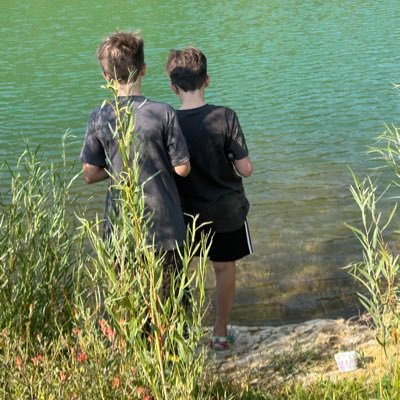 Melissa53267503's profile picture. Mom of 4, professional-level bullshit detector and forever independent. God, Family, & America 1st!! 🇺🇸