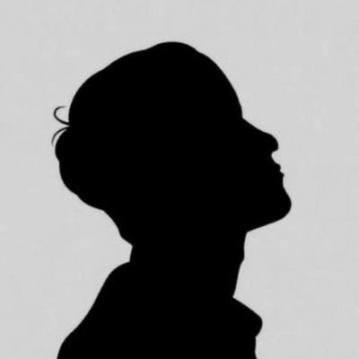 _OMARELO_'s profile picture. محتوي ع حسب المود.                     
كن صديقا للقليل ،
 #لطيفاً مع الجميع
 #واكتفي !بنفسك لنفسك؛ 
فهذا زمن العابرين .                       
ELEC ENGINEER