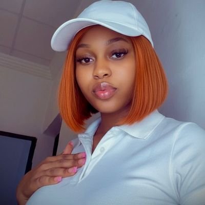 voice_of_kiki's profile picture. voice over artist 💡