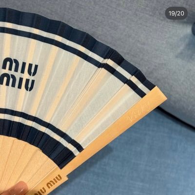 ___ig2g_'s profile picture. 162/46♀︎ カフェと活字が好き。↙ 読みたい欲しい本📚