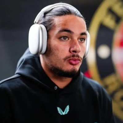 CompsMercu's profile picture. 