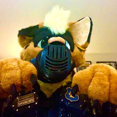 roukipup's profile picture. Rubber / furry bondage daddy dog. bdsm switch. THIS ACCOUNT IS NSFW 🔞