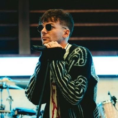 rockerhadita's profile picture. 25 || ni idea, mí vida por el flaco