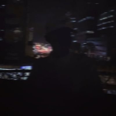 BlackInkQi's profile picture. تعلموا الصمت كما تتعلمون الكلام